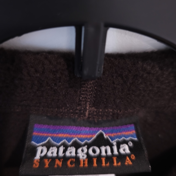 Patagonia Men's Black Sweater - Picture 8 of 8